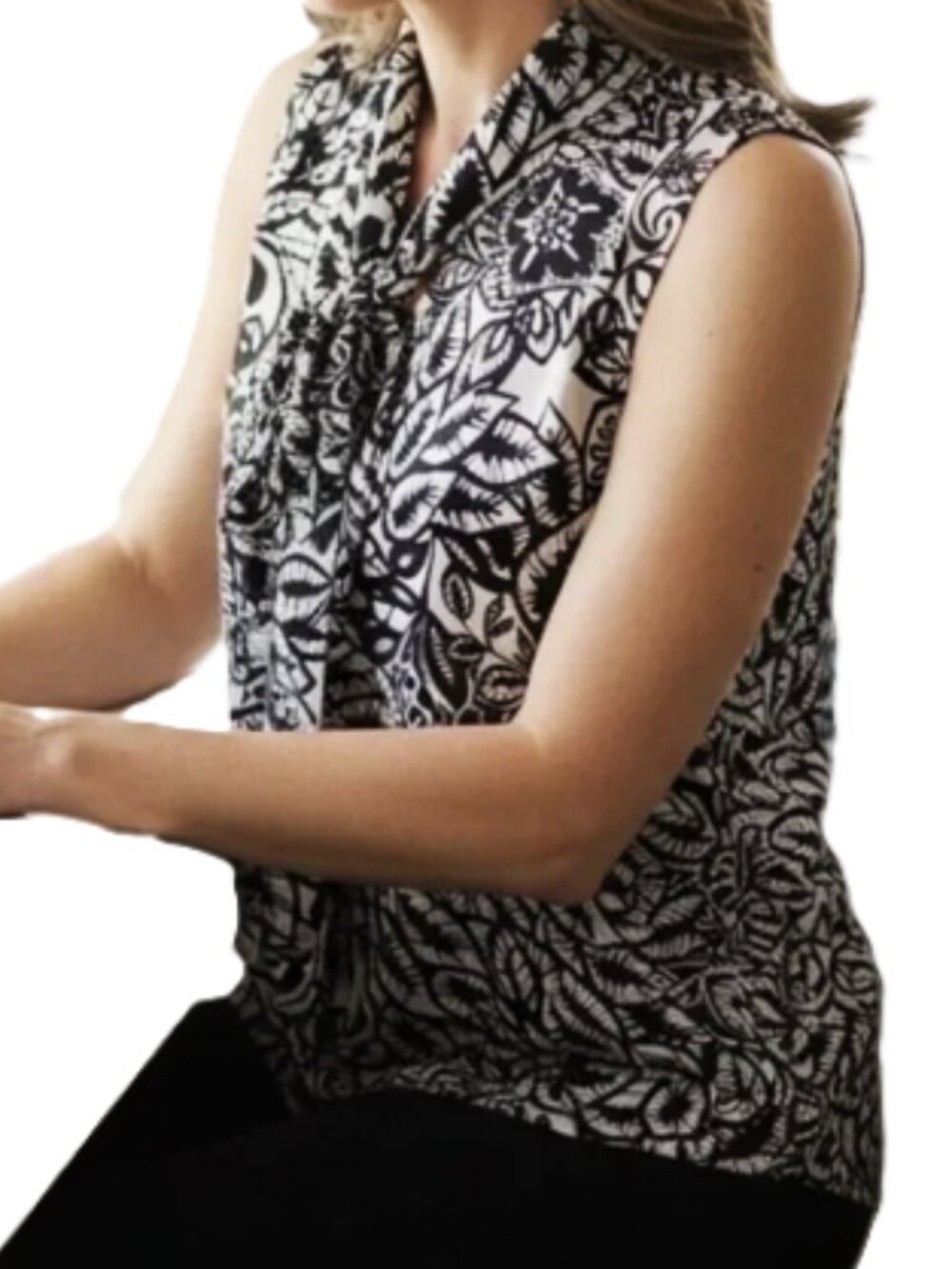 100% Silk CAbi #114 Sleeveless Tie Blouse Size S